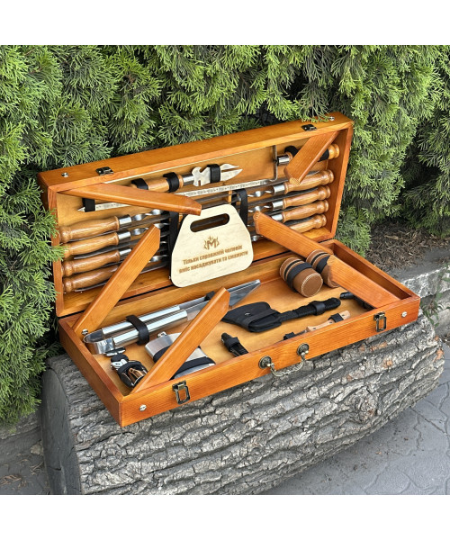 Подарунковий набір Mzavod Отаман кейс-столик світлий Подарунковий набір Mzavod Отаман кейс-столик світлий