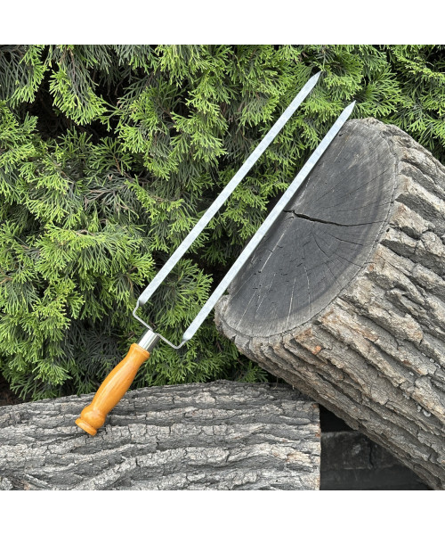 Подвійний шампур Mzavod з дерев'яною ручкою 630х12х3мм світлий