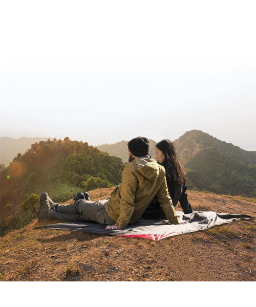 Килимок для пікніка Naturehike Moisture Picnic Mat NH17D050-B 145*200 см, р-р L Килимок для пікніка Naturehike Moisture Picnic Mat NH17D050-B 145*200 см, р-р L