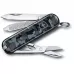 Швейцарський ніж Victorinox Classic Sd 58 мм 7 функцій Синій камуфляж (0.6223.942)