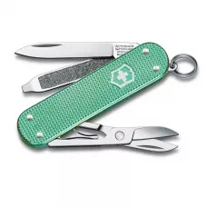 Ніж-брелок Victorinox Classic SD 58 мм, 5 функцій, Зелений (0.6221.221G)