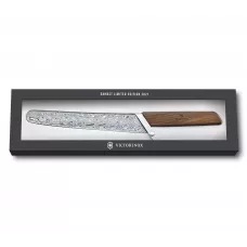 Лімітований кухонний ніж для хліба та випічки 22 см Victorinox Swiss Modern Bread & Pastry Damast дамаська сталь серрейтор горіхова ручка (Lim.Ed. 1884) Коричневий (6.9070.22WJ21)