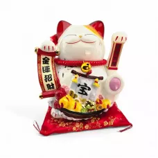 Кішка Манекі-Неко керамічна H-23.5 см з подушечкою, зарядка 220V, 2 батарейки АА, білий, червоний (DN36517)