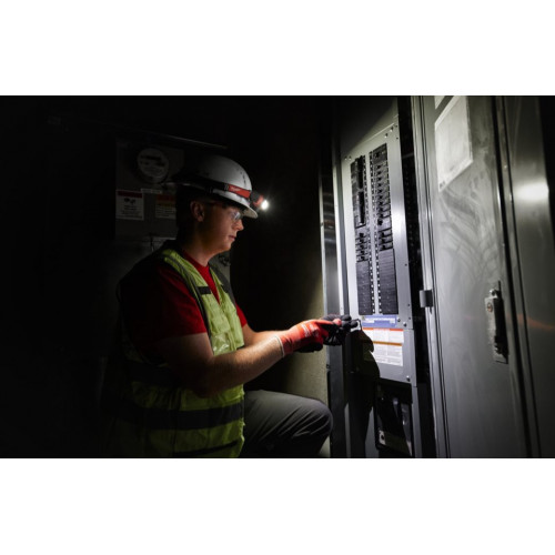 Налобний ліхтар L4HL2-301 MILWAUKEE Налобний ліхтар L4HL2-301 MILWAUKEE