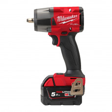Гайкокрут акумуляторний безщітковий 3/8'' MILWAUKEE, M18 FMTIW2F38-502X, 813Нм, з кільцем (зарядний пристрій M12-18 FC, 2 акумул