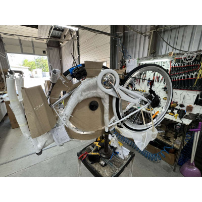 Велосипед уцінений AL 28" Dorozhnik DAVI Vbr FR рама-19" білий з чорною покришкою 2025